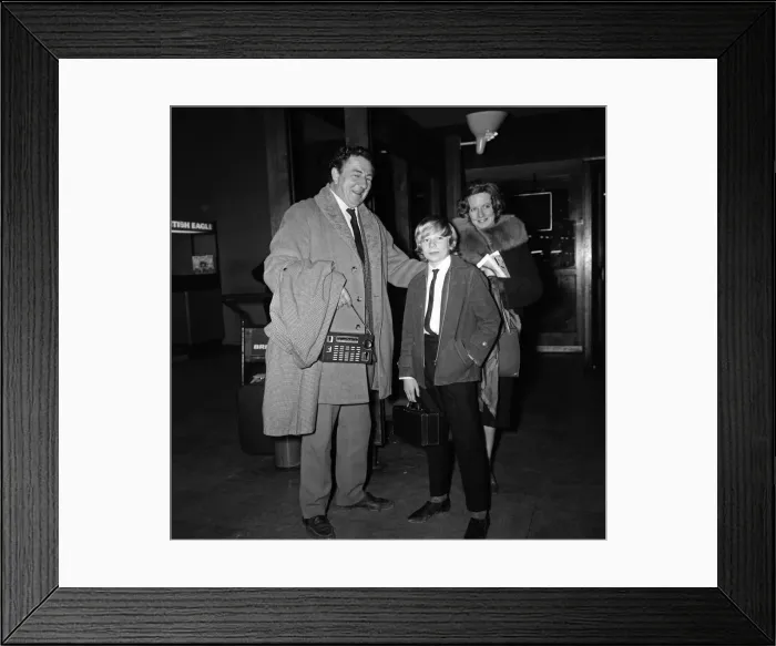 Framed Print : Actor Rupert Davies leaving London airport (Heathrow) to go to Dublin where he will be Framed Print : Actor Rupert Davies leaving London airport (Heathrow) to go to Dublin where he will be