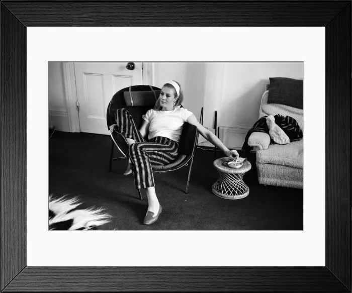 Framed Print : Vanessa Redgrave photographed for a Donald Zec feature. 2nd May 1966 Framed Print : Vanessa Redgrave photographed for a Donald Zec feature. 2nd May 1966