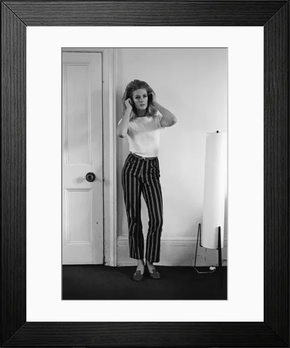 Framed Print : Vanessa Redgrave photographed for a Donald Zec feature. 2nd May 1966 Framed Print : Vanessa Redgrave photographed for a Donald Zec feature. 2nd May 1966