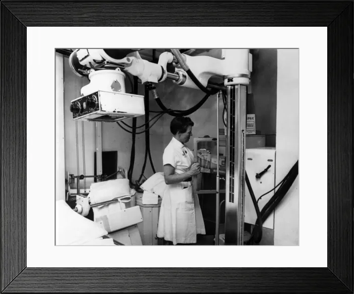 Framed Print : X-Ray Department at Coventry and Warwickshire Hospital, Coventry, West Midlands Framed Print : X-Ray Department at Coventry and Warwickshire Hospital, Coventry, West Midlands