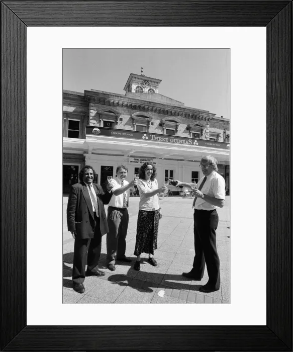 Framed Print : The opening of the Three Guineas Pub, Reading. 23rd June 1994 Framed Print : The opening of the Three Guineas Pub, Reading. 23rd June 1994