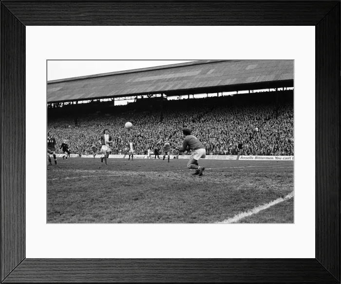 Framed Print : Birmingham City v Middlesbrough. Final score 1-0 to Birmingham City. FA Cup Quarter-final