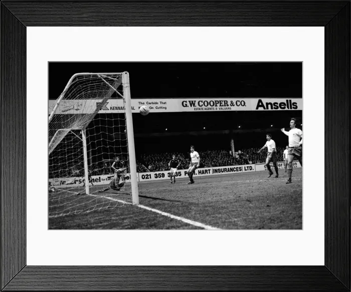 Framed Print : Aston Villa v Barcelona UEFA CUP 1978 played at Villa Park Framed Print : Aston Villa v Barcelona UEFA CUP 1978 played at Villa Park