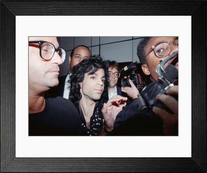 Framed Print : American pop star Prince arrives at Heathrow Airport in London ahead of his concerts Framed Print : American pop star Prince arrives at Heathrow Airport in London ahead of his concerts