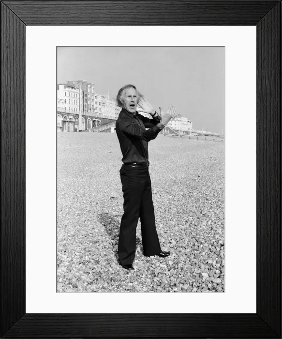 Framed Print : Bruce Forsyth will be leading the singing at the Cup Final tomorrow Framed Print : Bruce Forsyth will be leading the singing at the Cup Final tomorrow