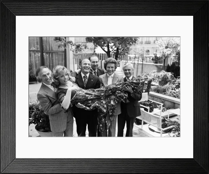 Framed Print : Britain has got to be a slimmer nation. That was the message at today Framed Print : Britain has got to be a slimmer nation. That was the message at today