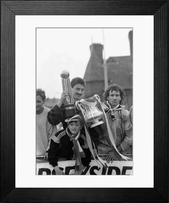 Framed Print : Liverpool FC, Homecoming Victory Parade after winning the FA Cup