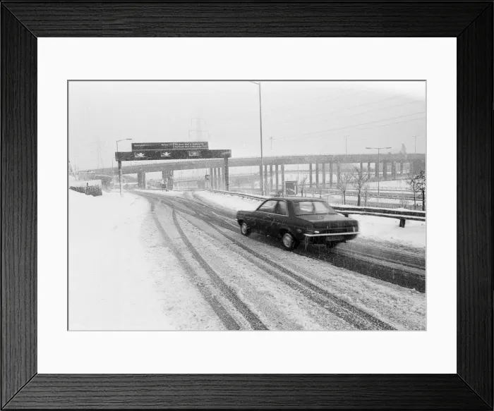 Framed Print : April 23rd to 26th 1981 brought the coldest spell of weather the UK had experienced Framed Print : April 23rd to 26th 1981 brought the coldest spell of weather the UK had experienced