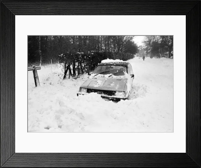 Framed Print : April 23rd to 26th 1981 brought the coldest spell of weather the UK had experienced Framed Print : April 23rd to 26th 1981 brought the coldest spell of weather the UK had experienced