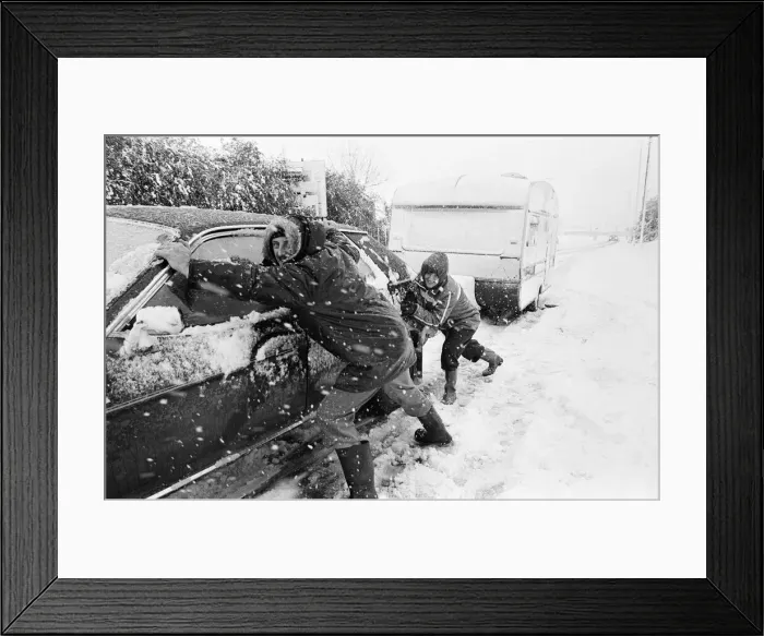 Framed Print : April 23rd to 26th 1981 brought the coldest spell of weather the UK had experienced Framed Print : April 23rd to 26th 1981 brought the coldest spell of weather the UK had experienced