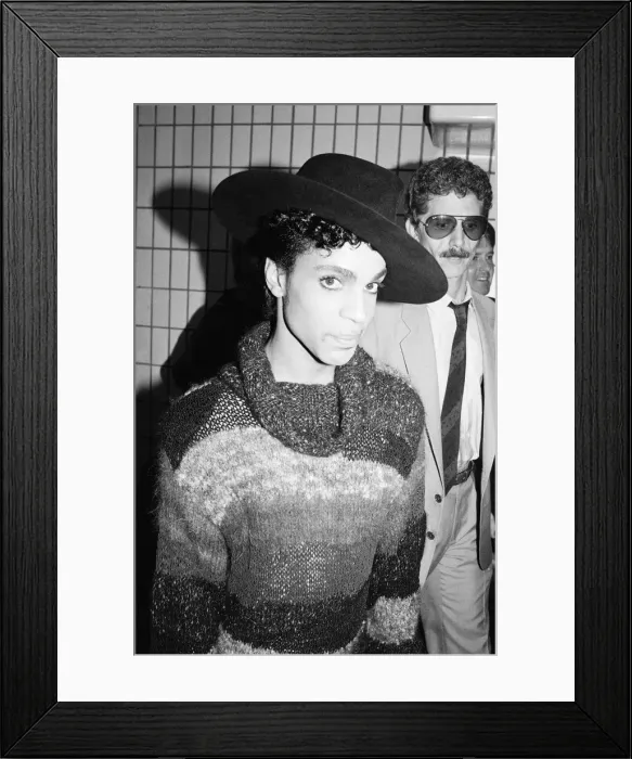 Framed Print : Prince, american singer, arrives at London Gatwick Airport Framed Print : Prince, american singer, arrives at London Gatwick Airport