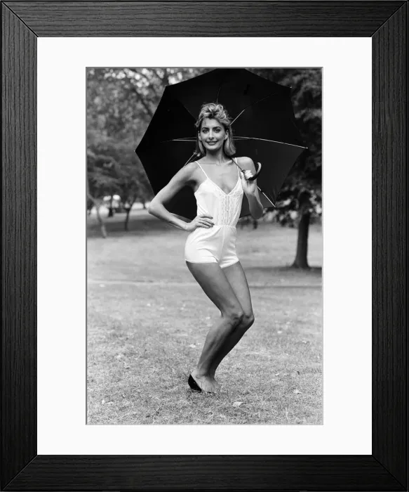 Framed Print : British Home Stores Autumn / Winter Fashions, Photo-shoot, London, 9th July 1984 Framed Print : British Home Stores Autumn / Winter Fashions, Photo-shoot, London, 9th July 1984