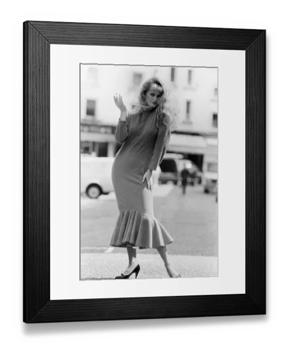 Framed Print : British Home Stores Fashions, Photo-shoot, London, 10th July 1985