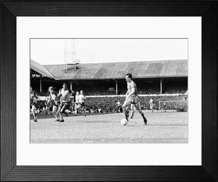 Framed Print : Liverpool 2-0 Southampton, FA Cup Semi Final match at White Hart Lane Framed Print : Liverpool 2-0 Southampton, FA Cup Semi Final match at White Hart Lane