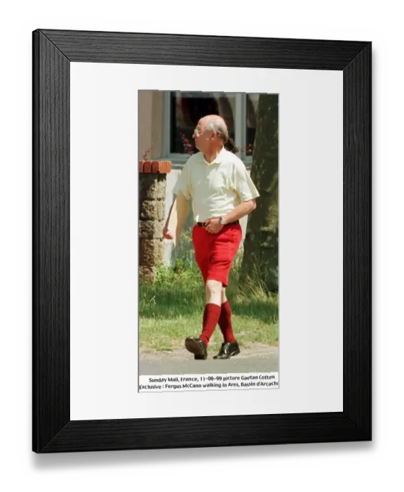 Framed Print : Fergus McCann Ares France June 1999 former Celtic chief executive is staying as