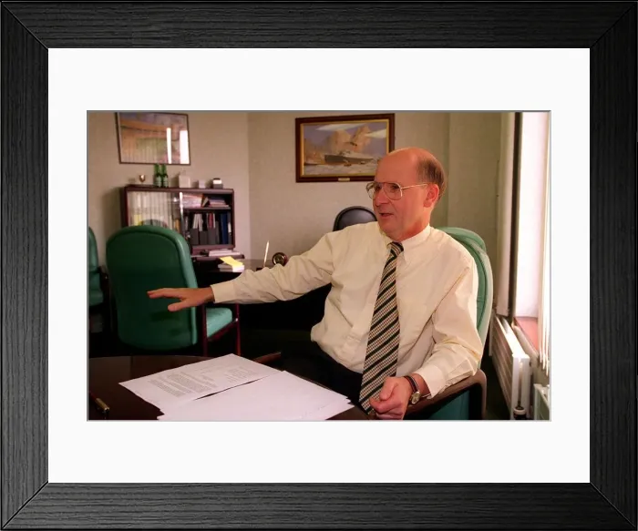 Framed Print : FERGUS MCCANN CHAIRMAN CELTIC FC CELTIC CHIEF EXECUTIVE FERGUS MCCANN AT DESK Framed Print : FERGUS MCCANN CHAIRMAN CELTIC FC CELTIC CHIEF EXECUTIVE FERGUS MCCANN AT DESK