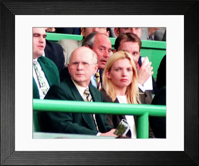 Framed Print : Fergus McCann August 1998 with wife Elspeth at Parkhead