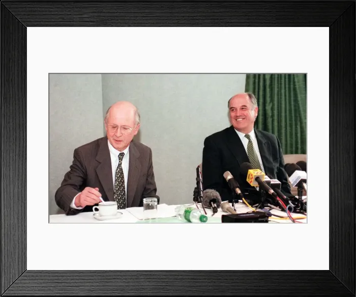 Framed Print : Jock Brown & Fergus McCann at press conference May 1998 Framed Print : Jock Brown & Fergus McCann at press conference May 1998