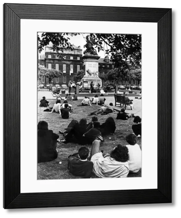 Framed Print : People watching a lunch time concert by the group Bullfrog in Eldon Square, Newcastle Framed Print : People watching a lunch time concert by the group Bullfrog in Eldon Square, Newcastle