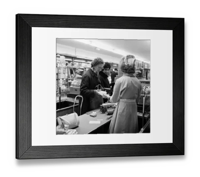 Framed Print : Shoppers, Fine Fare Supermarket, Wilton, London, 29th October 1963