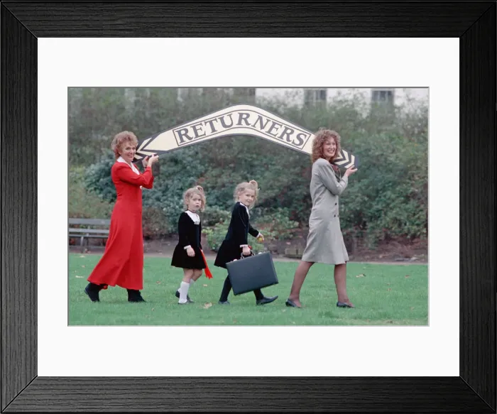 Framed Print : Sue Johnston, actor, helps launches a new training programme for women Framed Print : Sue Johnston, actor, helps launches a new training programme for women