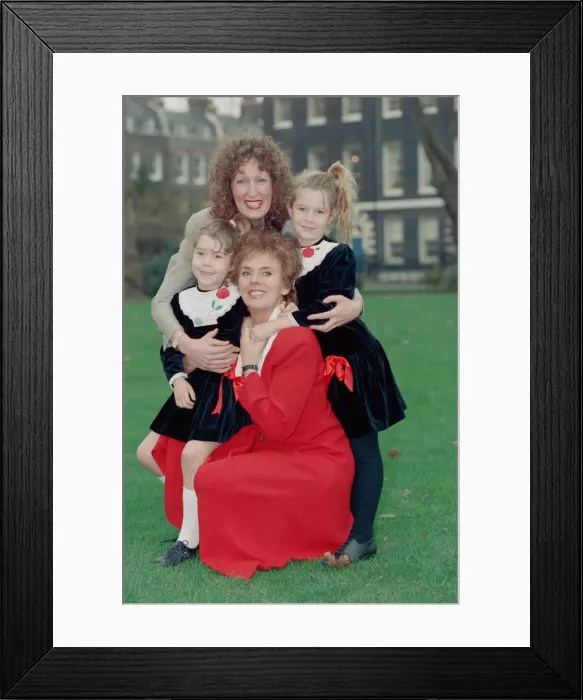 Framed Print : Sue Johnston, actor, helps launches a new training programme for women Framed Print : Sue Johnston, actor, helps launches a new training programme for women