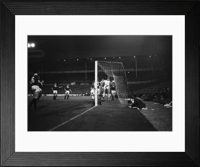 Framed Print : European Cup Winers Cup First Round First Leg match at White Hart Lane