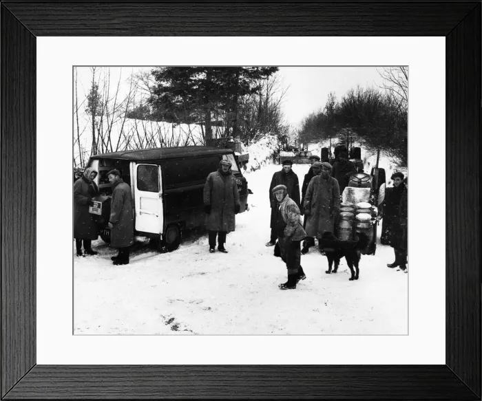 Framed Print : Farmers from the Llanddeusant area in Carmarthenshire, Wales Framed Print : Farmers from the Llanddeusant area in Carmarthenshire, Wales