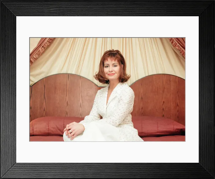 Framed Print : Sian Lloyd, Weather Forecaster, 25th April 1997. Clothing Fashion Feature Framed Print : Sian Lloyd, Weather Forecaster, 25th April 1997. Clothing Fashion Feature