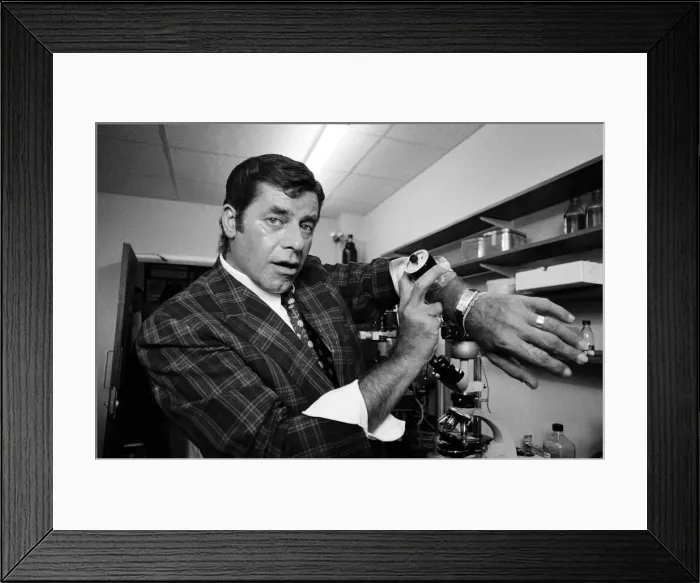 Framed Print : American comedian Jerry Lewis, in London for cabaret season Framed Print : American comedian Jerry Lewis, in London for cabaret season