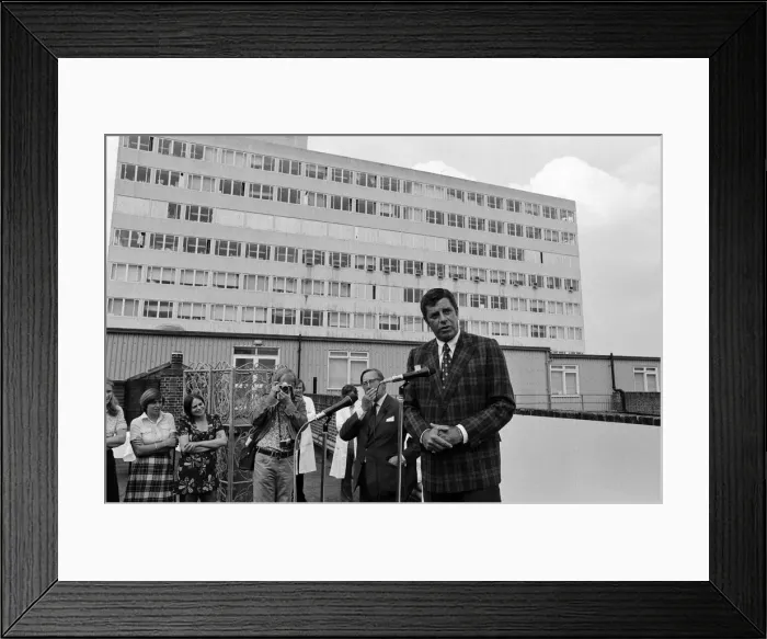 Framed Print : American comedian Jerry Lewis, in London for cabaret season Framed Print : American comedian Jerry Lewis, in London for cabaret season