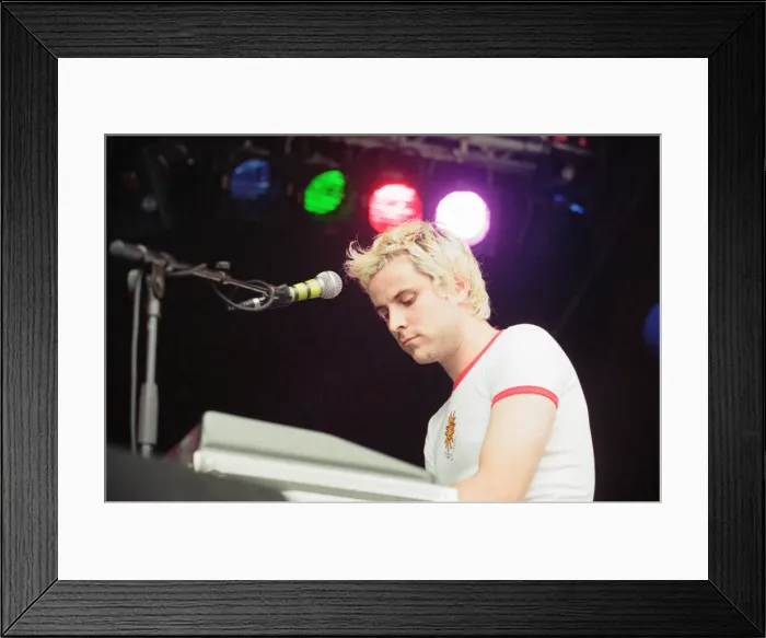 Framed Print : Music in the Bay 1997, Atlantic Wharf, Cardiff, Wales, Saturday 14th June 1997 Framed Print : Music in the Bay 1997, Atlantic Wharf, Cardiff, Wales, Saturday 14th June 1997
