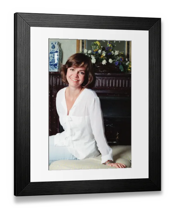 Framed Print : Sally Field, american actress, in the UK to promote new film, Soapdish Framed Print : Sally Field, american actress, in the UK to promote new film, Soapdish