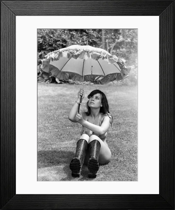 Framed Print : Hoping for a spot of rain to take her mind off the heatwave, this young lady, Jody Framed Print : Hoping for a spot of rain to take her mind off the heatwave, this young lady, Jody