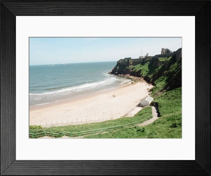 Framed Print : Beach Scenes, Tynemouth, Tyne & Wear, England, 5th June 1998 Framed Print : Beach Scenes, Tynemouth, Tyne & Wear, England, 5th June 1998