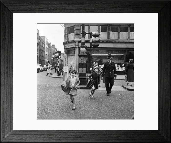 Framed Print : At the back of Oxford Street is a busy school, and at around 5 o clock