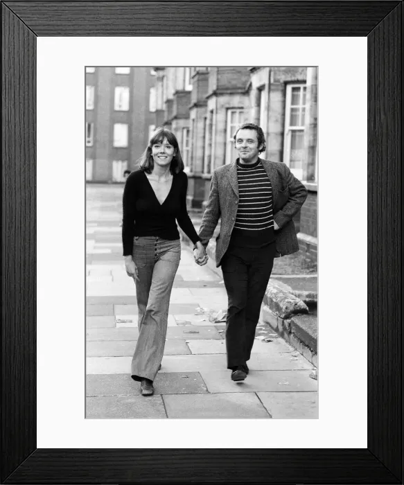 Framed Print : Anthony Hopkins and Diana Rigg. Both will be staring in Macbeth in the new National Framed Print : Anthony Hopkins and Diana Rigg. Both will be staring in Macbeth in the new National