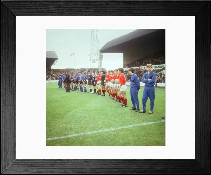 Framed Print : North Korea 1-0 Italy, World Cup Football, Group 4 match, at Ayresome Park, Middlesbrough Framed Print : North Korea 1-0 Italy, World Cup Football, Group 4 match, at Ayresome Park, Middlesbrough