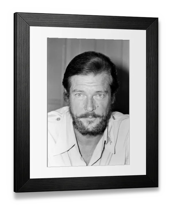 Framed Print : Roger Moore who is in London for the World charity premiere of the new James Bond film Framed Print : Roger Moore who is in London for the World charity premiere of the new James Bond film