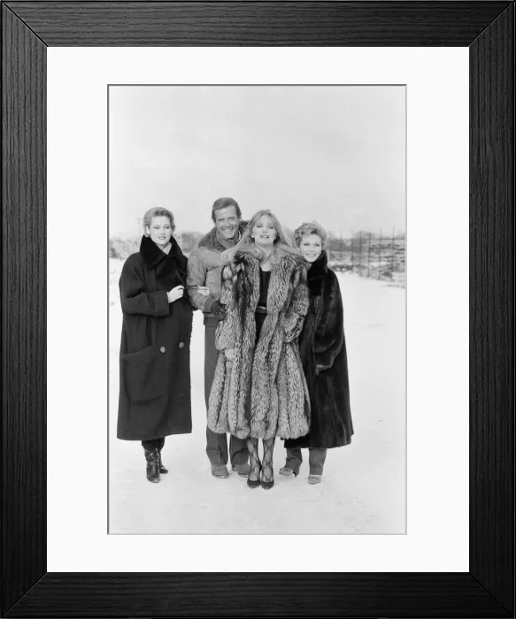 Framed Print : The opening of the worlds largest silent film stage at Pinewood Studios Framed Print : The opening of the worlds largest silent film stage at Pinewood Studios