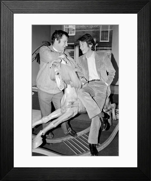 Framed Print : Bob Champion (left) and John Hurt (right) pictured in London