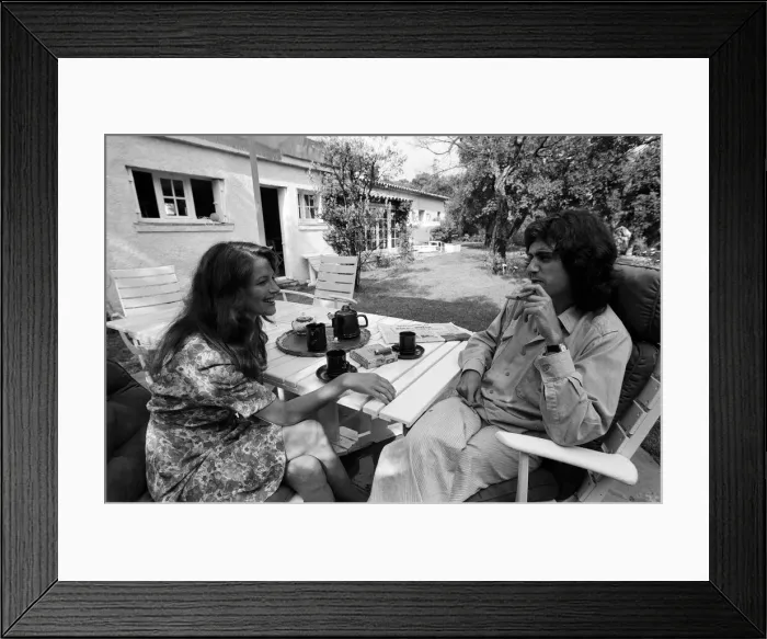 Framed Print : Charlotte Rampling and her boyfriend Jean Michel Jarre, pictured at a villa near St Framed Print : Charlotte Rampling and her boyfriend Jean Michel Jarre, pictured at a villa near St