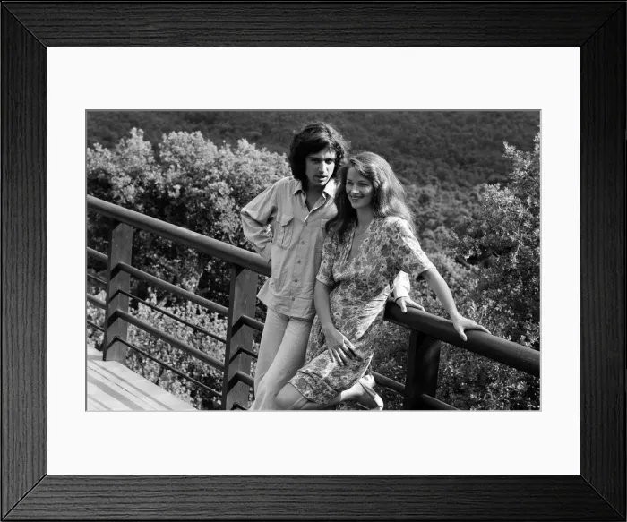 Framed Print : Charlotte Rampling and her boyfriend Jean Michel Jarre, pictured at a villa near St Framed Print : Charlotte Rampling and her boyfriend Jean Michel Jarre, pictured at a villa near St