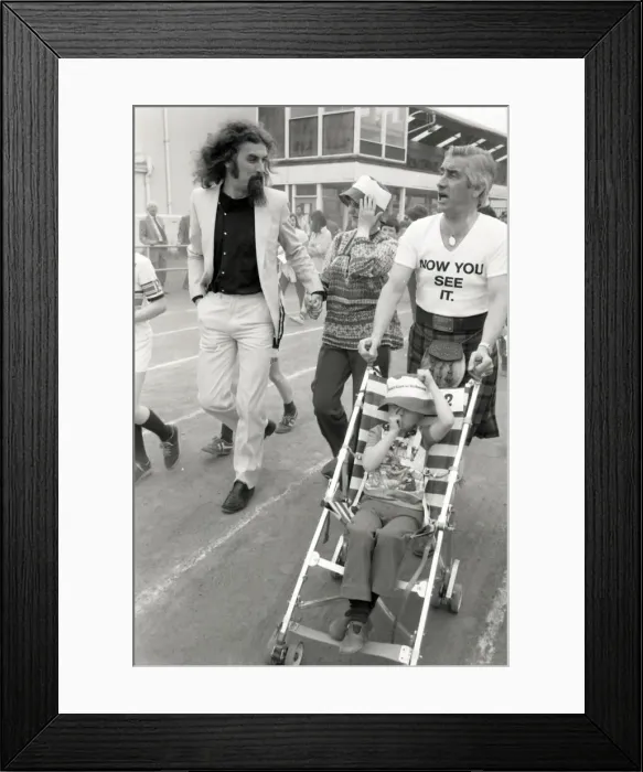Framed Print : Billy Connolly, Charity Walk, Scotstoun, Glasgow, Scotland, 9th June 1982 Framed Print : Billy Connolly, Charity Walk, Scotstoun, Glasgow, Scotland, 9th June 1982