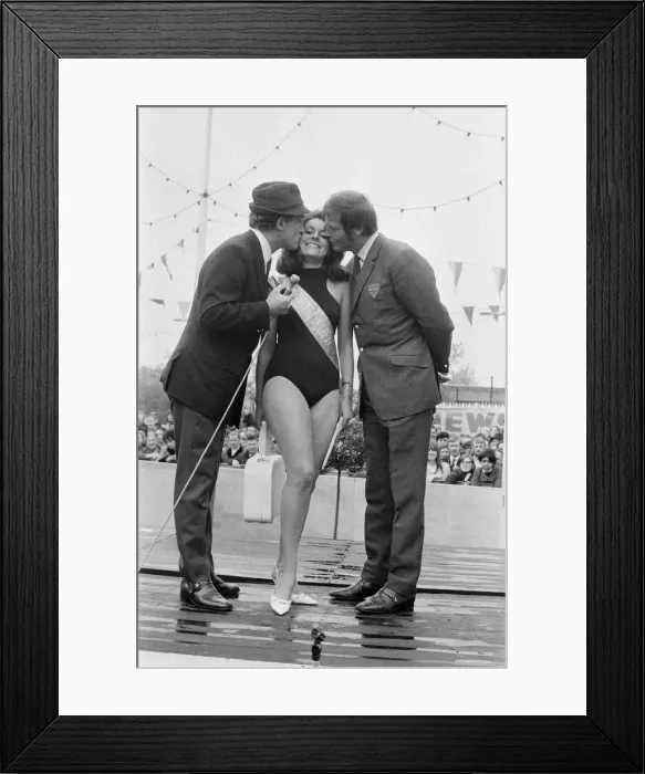 Framed Print : The News of the World Star Gala. Ron Moody, left, and Roger Moore are pictured Framed Print : The News of the World Star Gala. Ron Moody, left, and Roger Moore are pictured