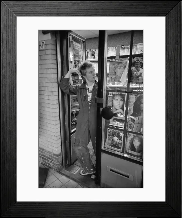 Framed Print : The Sex Pistols in Eindhoven, Holland. Paul Cook. 11th December 1977 Framed Print : The Sex Pistols in Eindhoven, Holland. Paul Cook. 11th December 1977