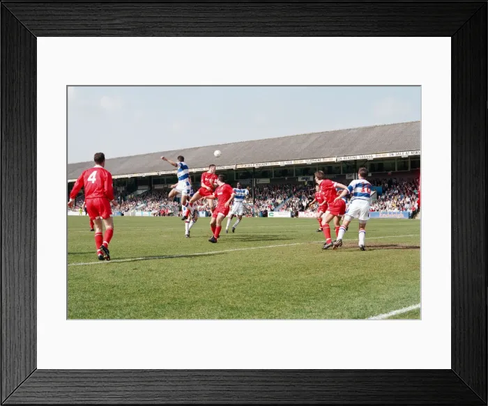 Framed Print : Football match, Reading v Swindon Town. Final score 3-0 to Reading. League Division 1 Framed Print : Football match, Reading v Swindon Town. Final score 3-0 to Reading. League Division 1