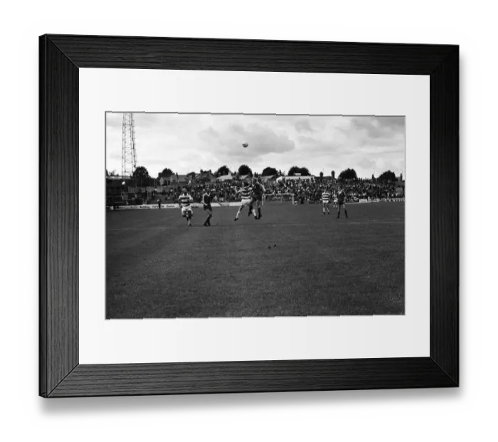 Framed Print : Football match, Reading v Swindon Town. Final score 4-1 to Reading. League Division Three Framed Print : Football match, Reading v Swindon Town. Final score 4-1 to Reading. League Division Three