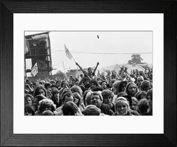 Framed Print : Music fans watching bands performing on Saturday night at the Reading Festival Framed Print : Music fans watching bands performing on Saturday night at the Reading Festival