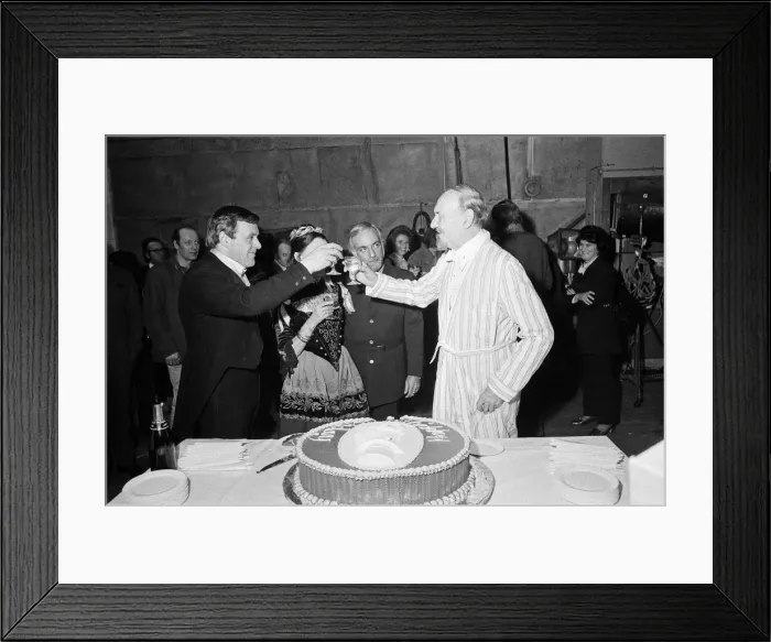 Framed Print : Sir Ralph Richardson celebrates his 70th birthday on the film set of A Doll Framed Print : Sir Ralph Richardson celebrates his 70th birthday on the film set of A Doll